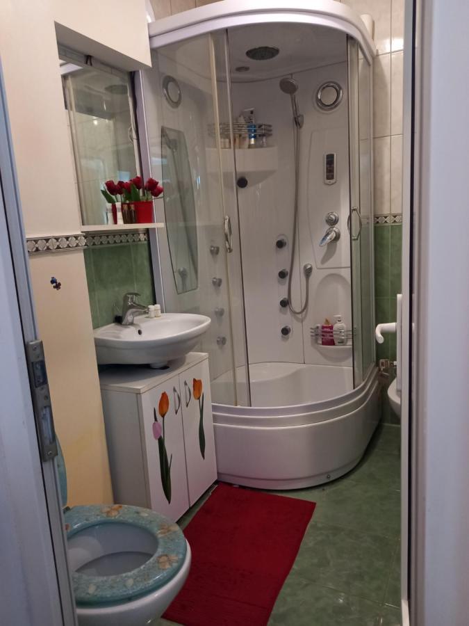 Blue Sky Apartment Плоещ Екстериор снимка